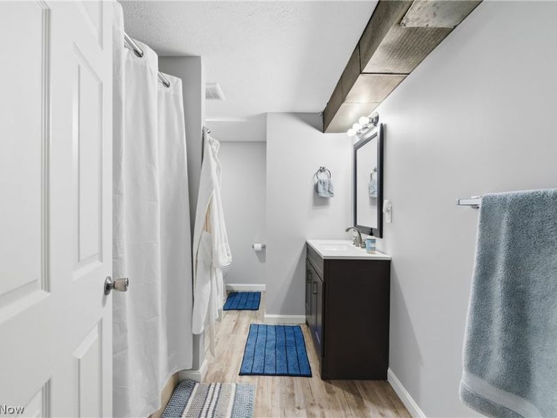 16305 Sperry Road, Vermilion, OH 44089 Photo 33