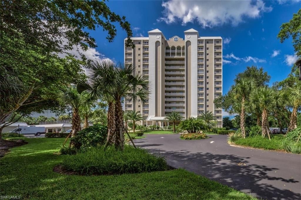 5501 Heron Point Dr, Unit 501, Naples, FL 34108 Photo