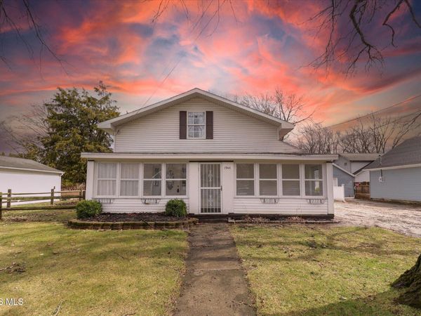 1944 Ashcroft Drive, Oregon, OH 43616