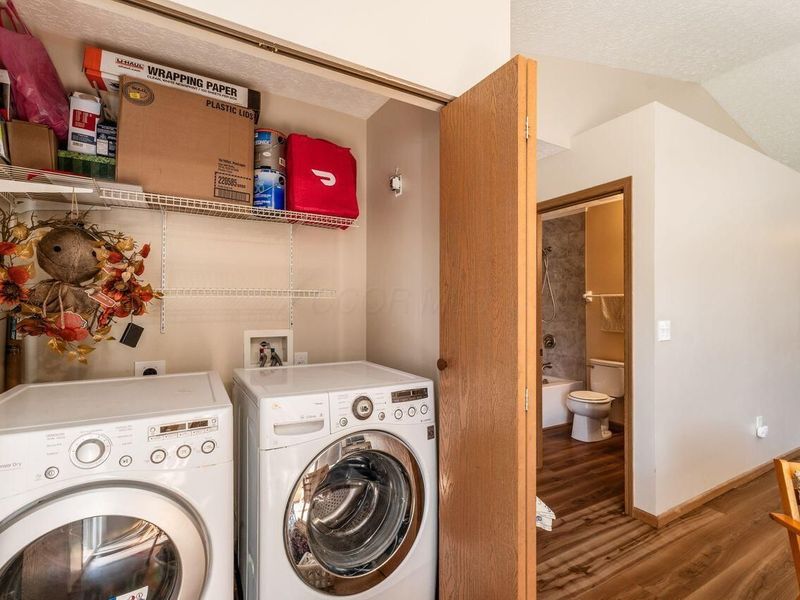 5445 Beresford Street , Unit 220, Canal Winchester, OH 43110 Photo 14