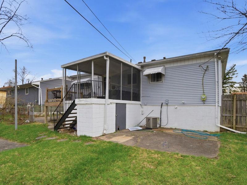 1905 Woodcrest Road, Columbus, OH 43232 Photo 36