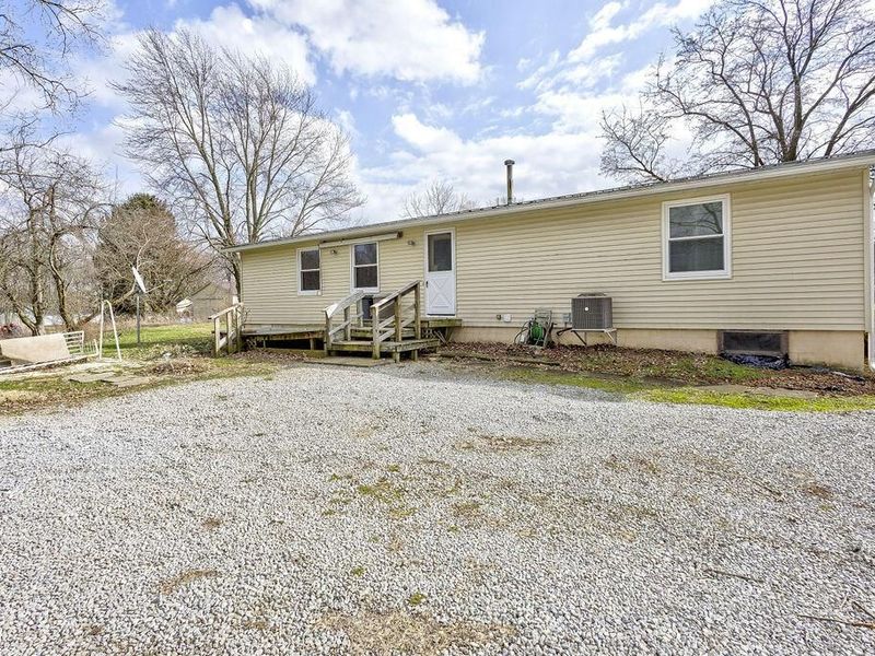 538 N Clayton Street, Centerburg, OH 43011 Photo 17