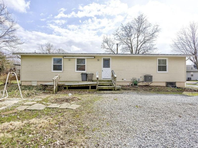 538 N Clayton Street, Centerburg, OH 43011 Photo 18