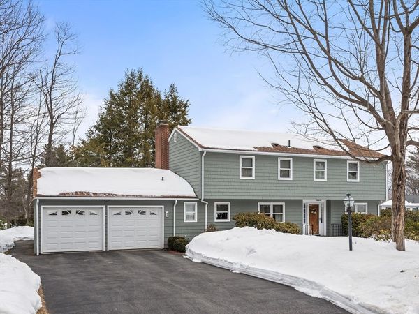 1 Kris Alan Dr, Holden, MA 01520