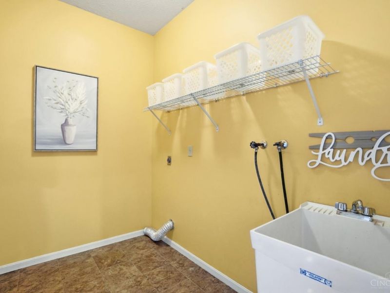 4329 Cody Brook Drive, Liberty Township, OH 45011 Photo 15