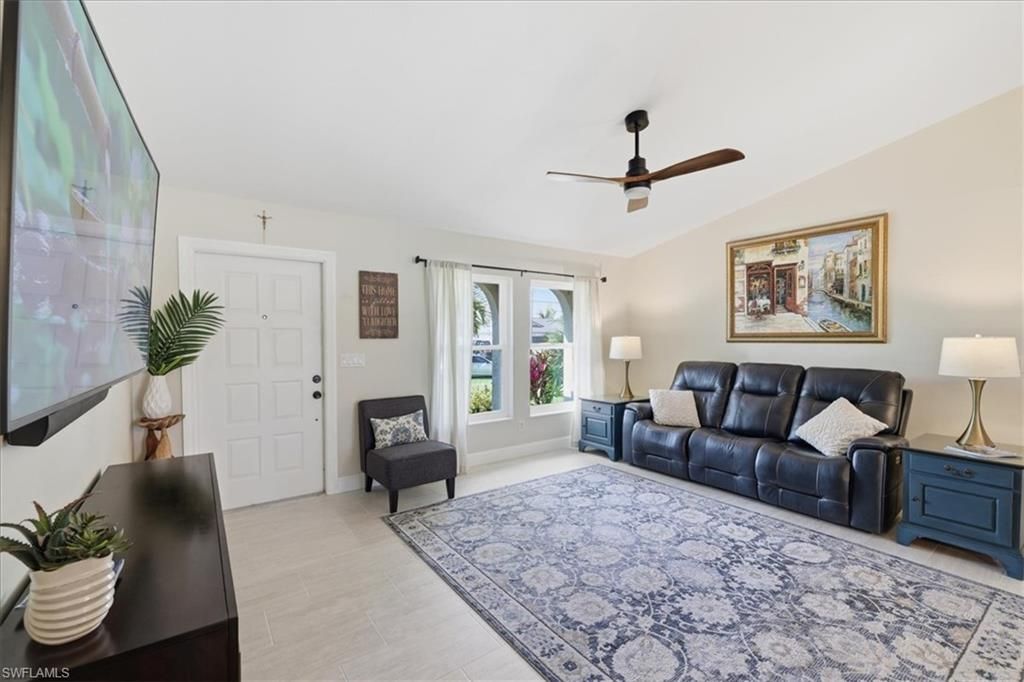 1201 SE 14th St , Cape Coral, FL 33990 Photo