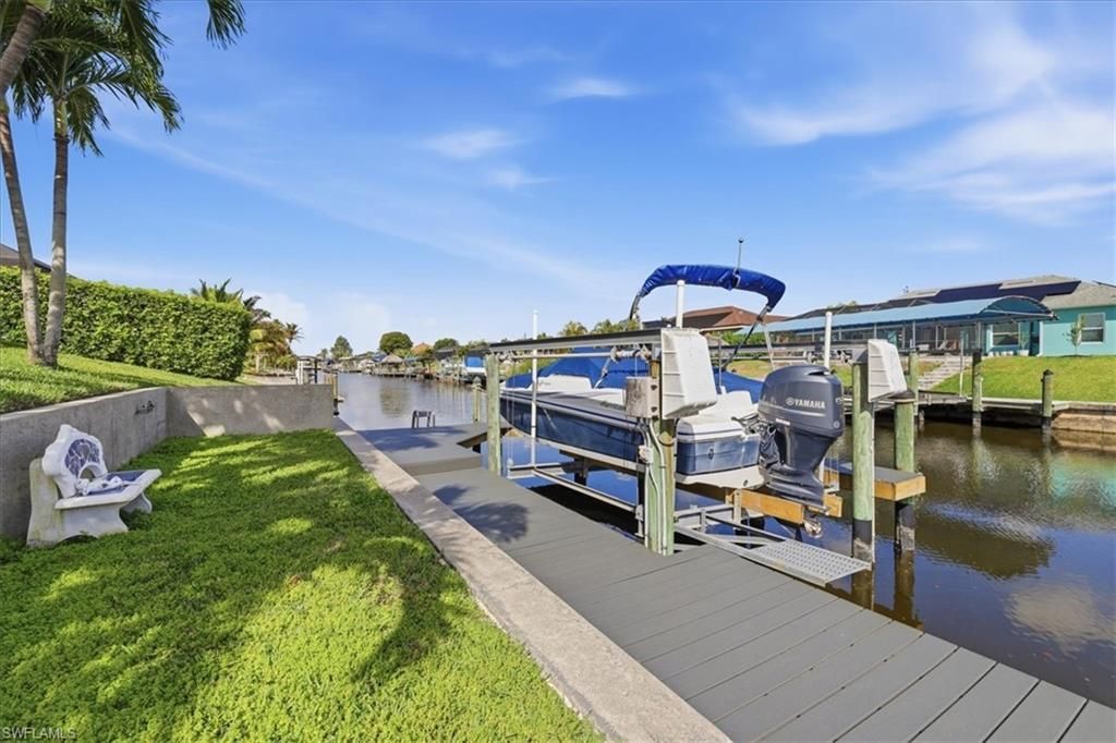 1201 SE 14th St , Cape Coral, FL 33990 Photo