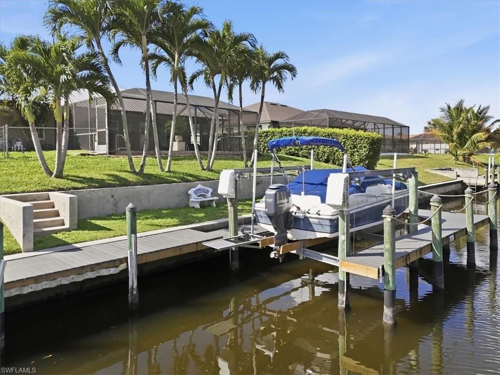 1201 SE 14th St , Cape Coral, FL 33990 Photo