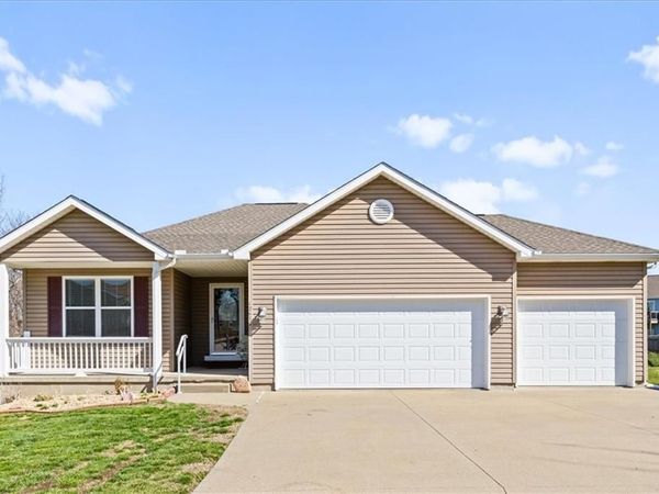 12670 Oakwood Drive, Platte City, MO 64079