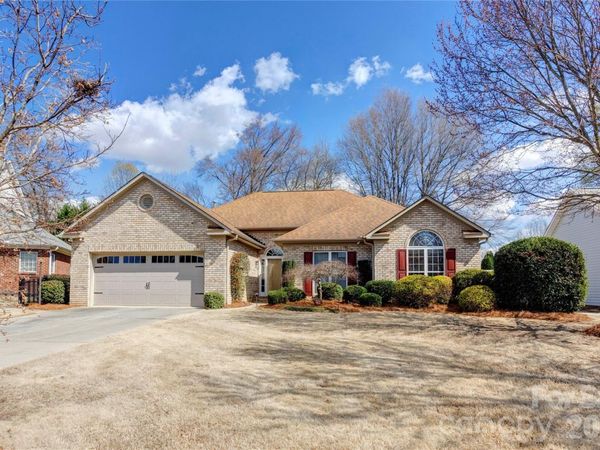 539 Gatsby Place NW, Concord, NC 28027