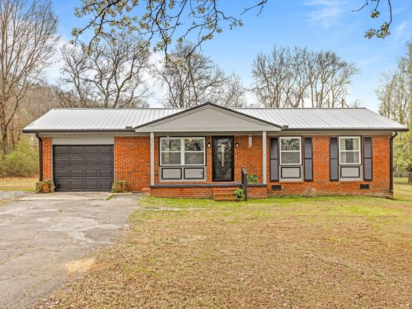 258 E Hills Road, Jasper, TN 37347