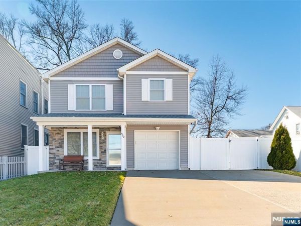 902 Spruce Street, ROSELLE, NJ 07203