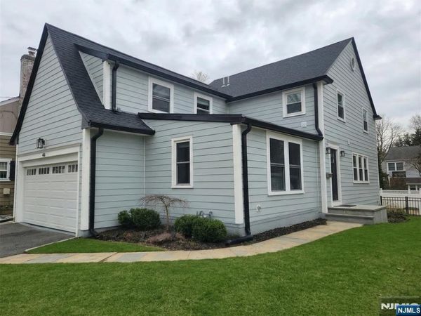 46 Elmwood Place, MILLBURN, NJ 07078