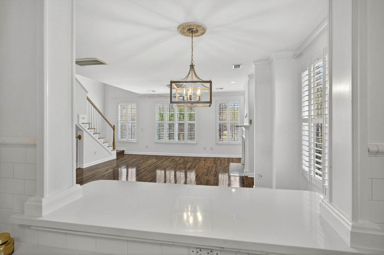 188 Fair Sailing Road Photo 10