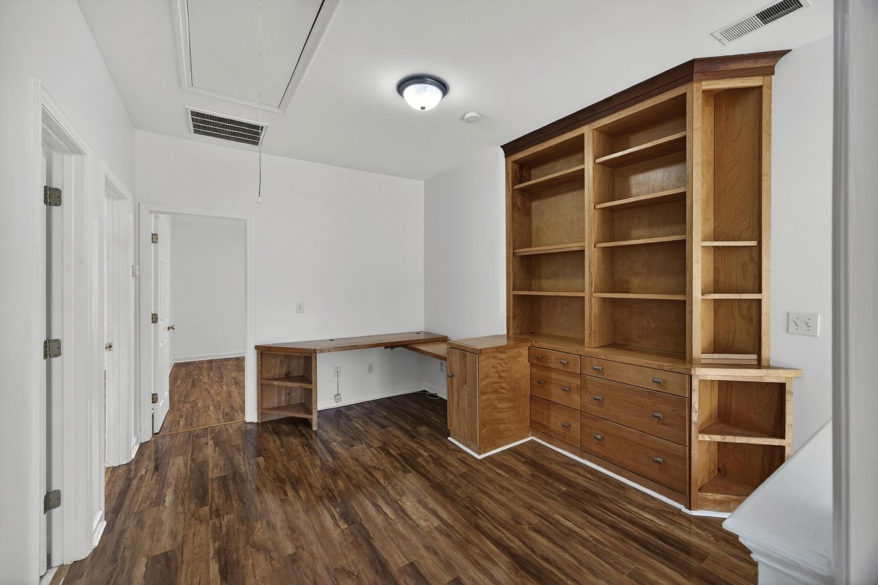 188 Fair Sailing Road Photo 31