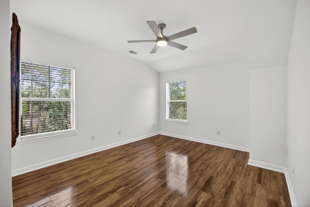 188 Fair Sailing Road Photo 36