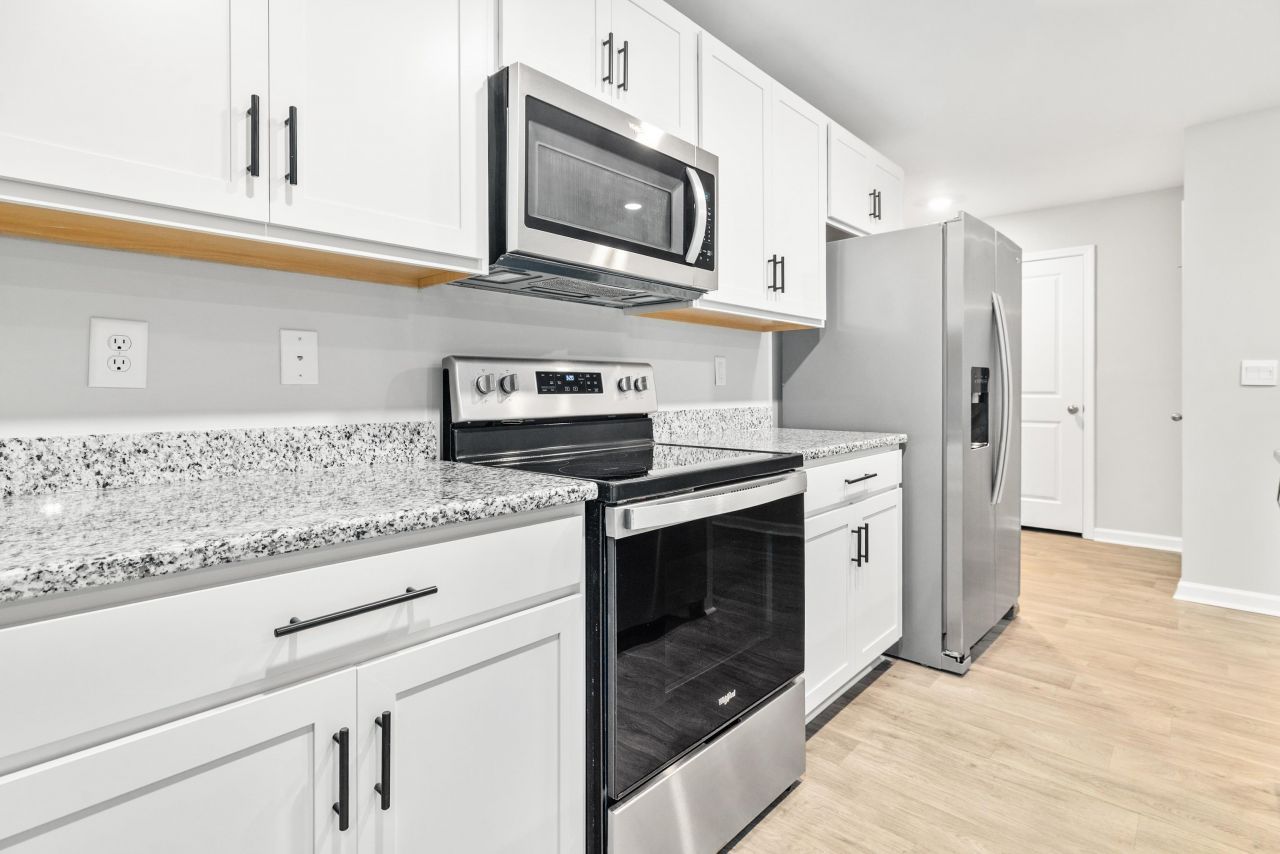 339 Woodcross Court Photo 10