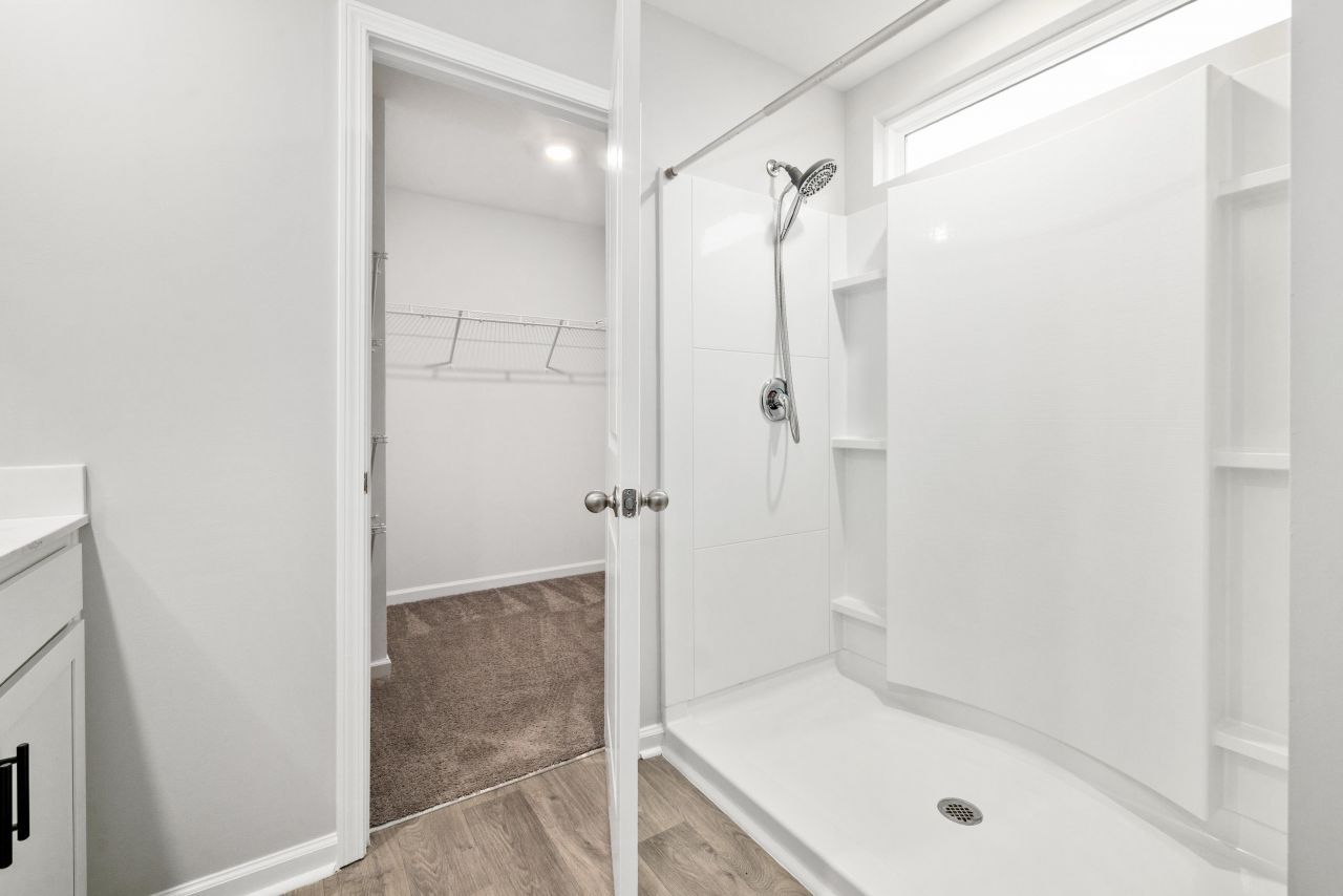 339 Woodcross Court Photo 19