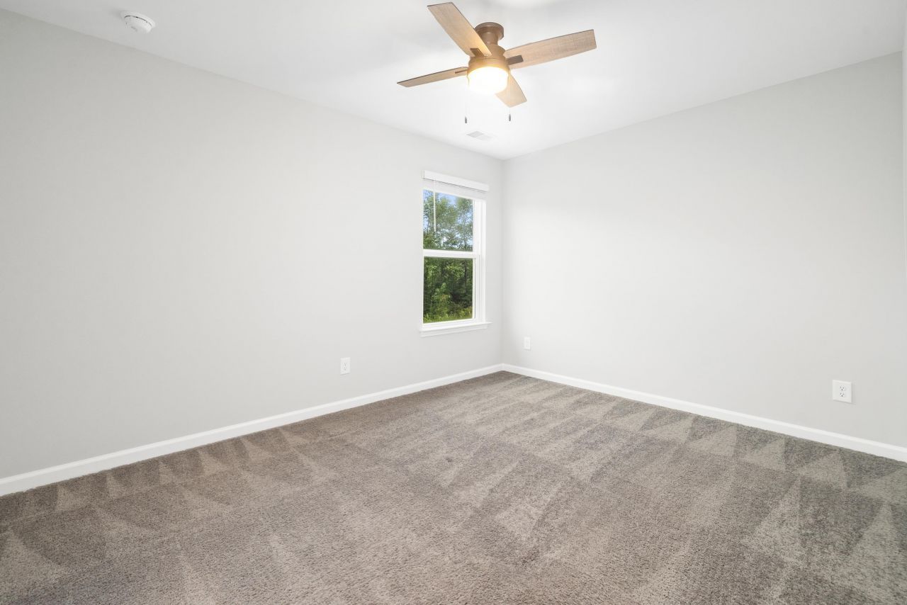 339 Woodcross Court Photo 28