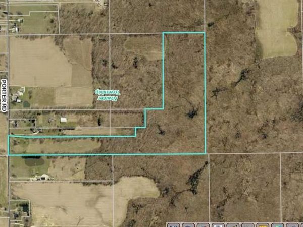 941 Porter Road, Atwater, OH 44201