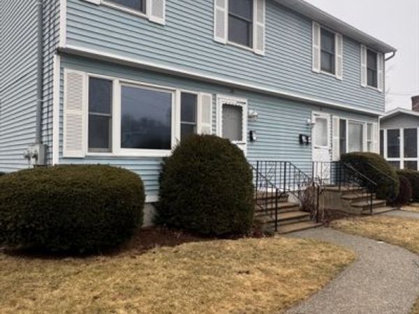 18 Armory St, Unit 1, Southbridge, MA 01550