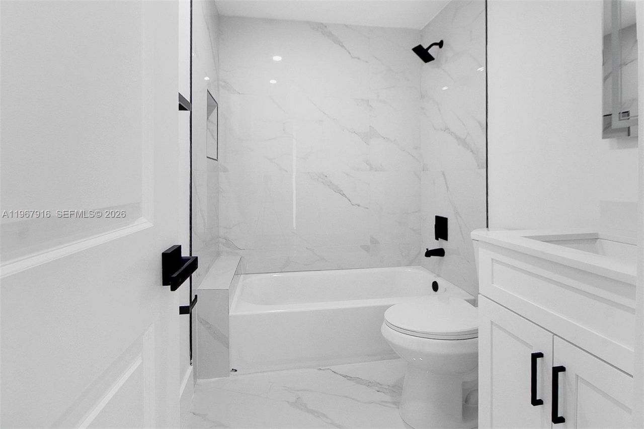 7893 SW 9th Ter , Miami, FL 33144 Photo