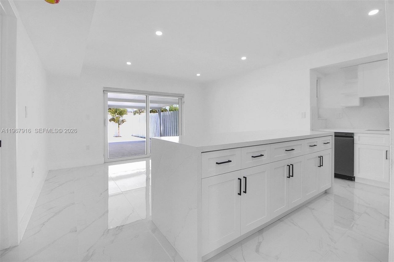 7893 SW 9th Ter, Miami, FL 33144 Photo