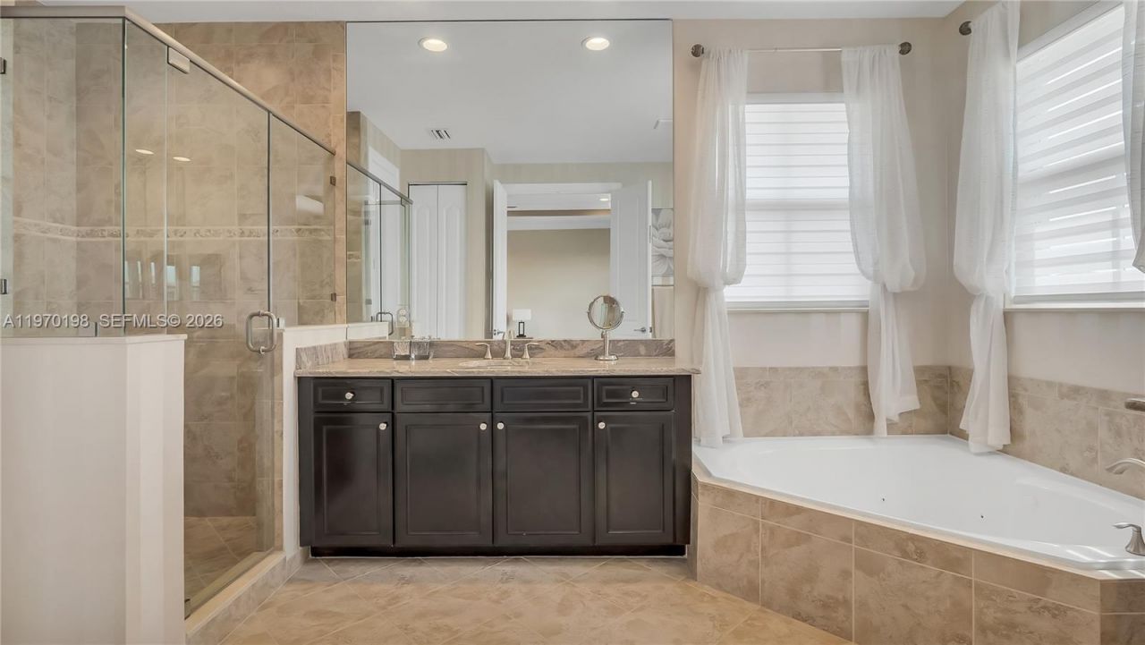 10120 N Lake Vista Ct , Parkland, FL 33076 Photo