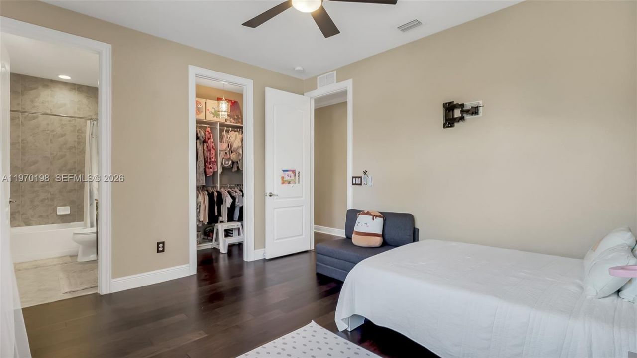 10120 N Lake Vista Ct , Parkland, FL 33076 Photo