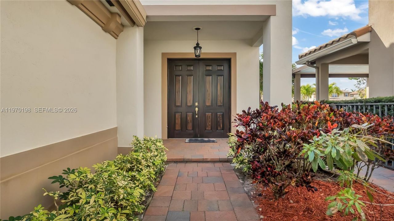 10120 N Lake Vista Ct , Parkland, FL 33076 Photo