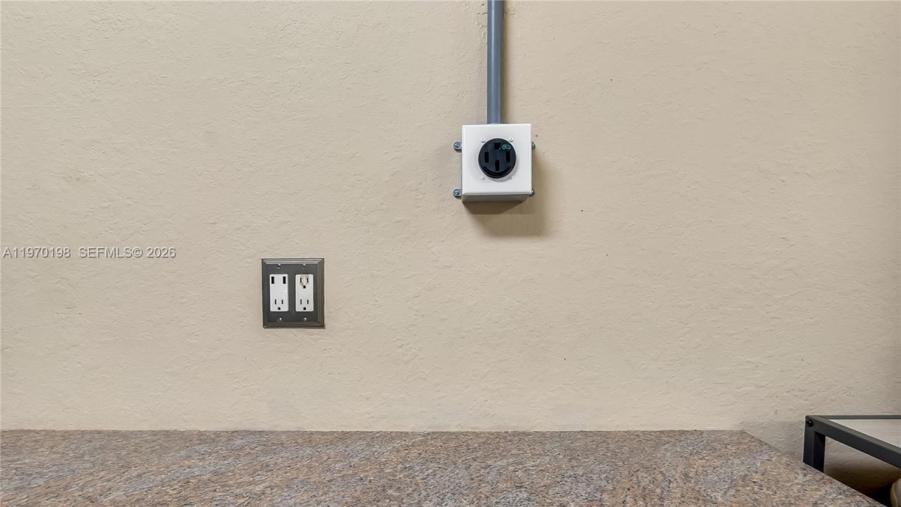 10120 N Lake Vista Ct , Parkland, FL 33076 Photo