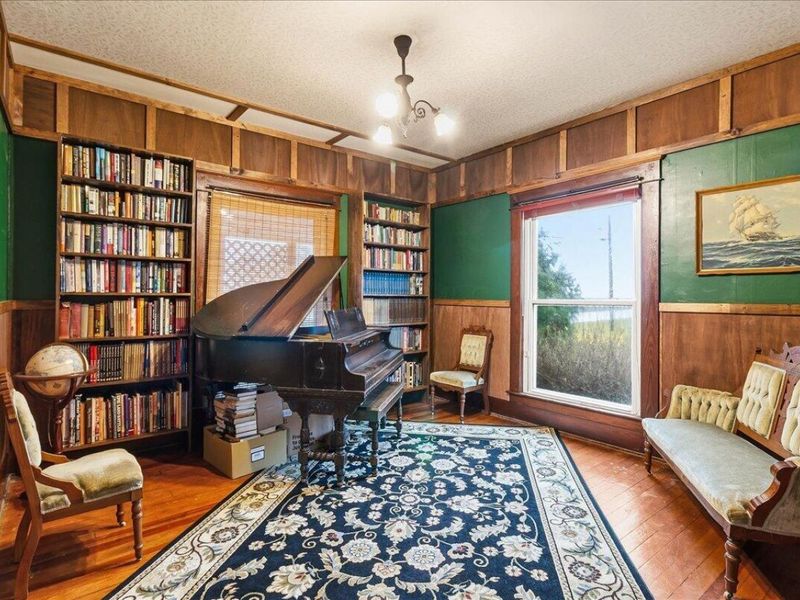 710 S Springfield Street , Saint Paris, OH 43072 Photo 12