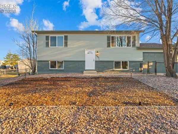 1965 S Chamberlin, Colorado Springs, CO 80906
