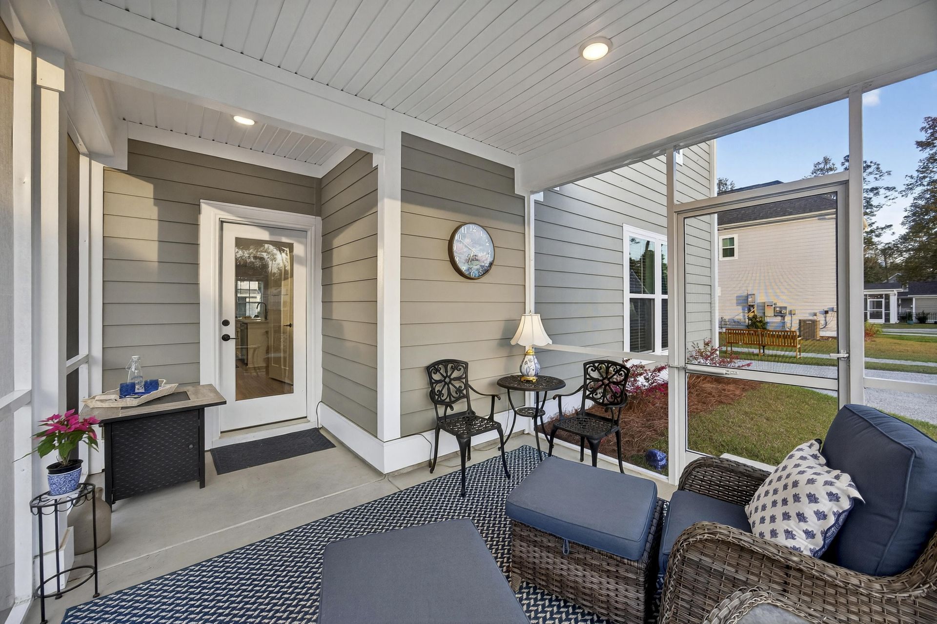 106 Pine Waters Lane Photo 24