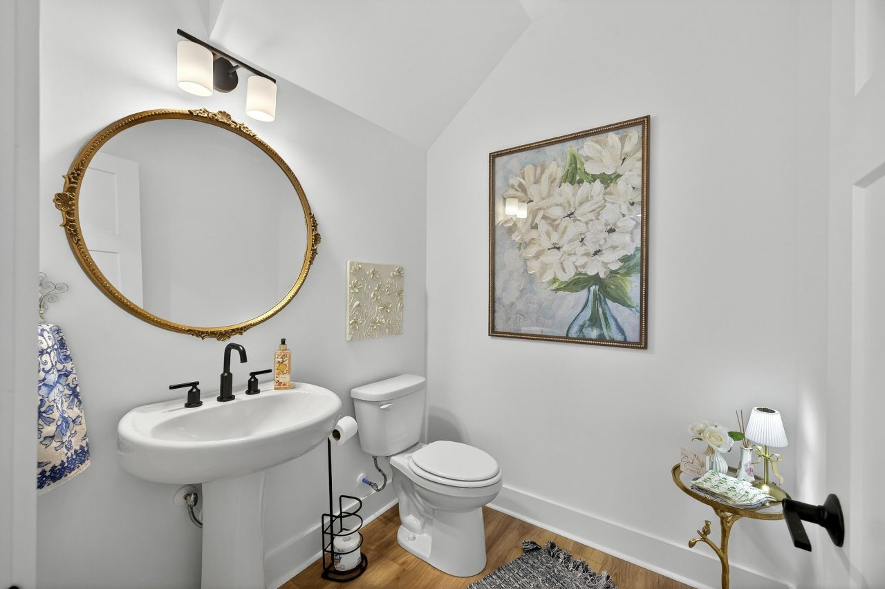 106 Pine Waters Lane Photo 26