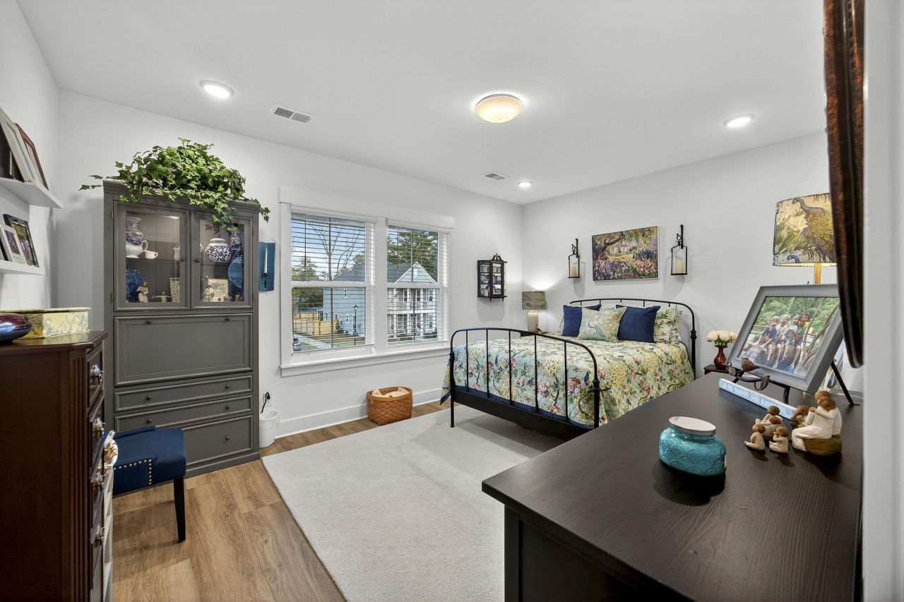 106 Pine Waters Lane Photo 30