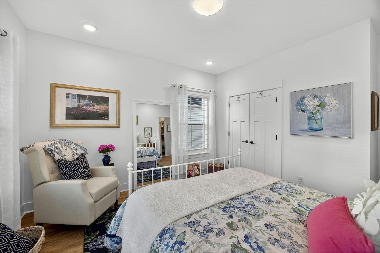 106 Pine Waters Lane Photo 37