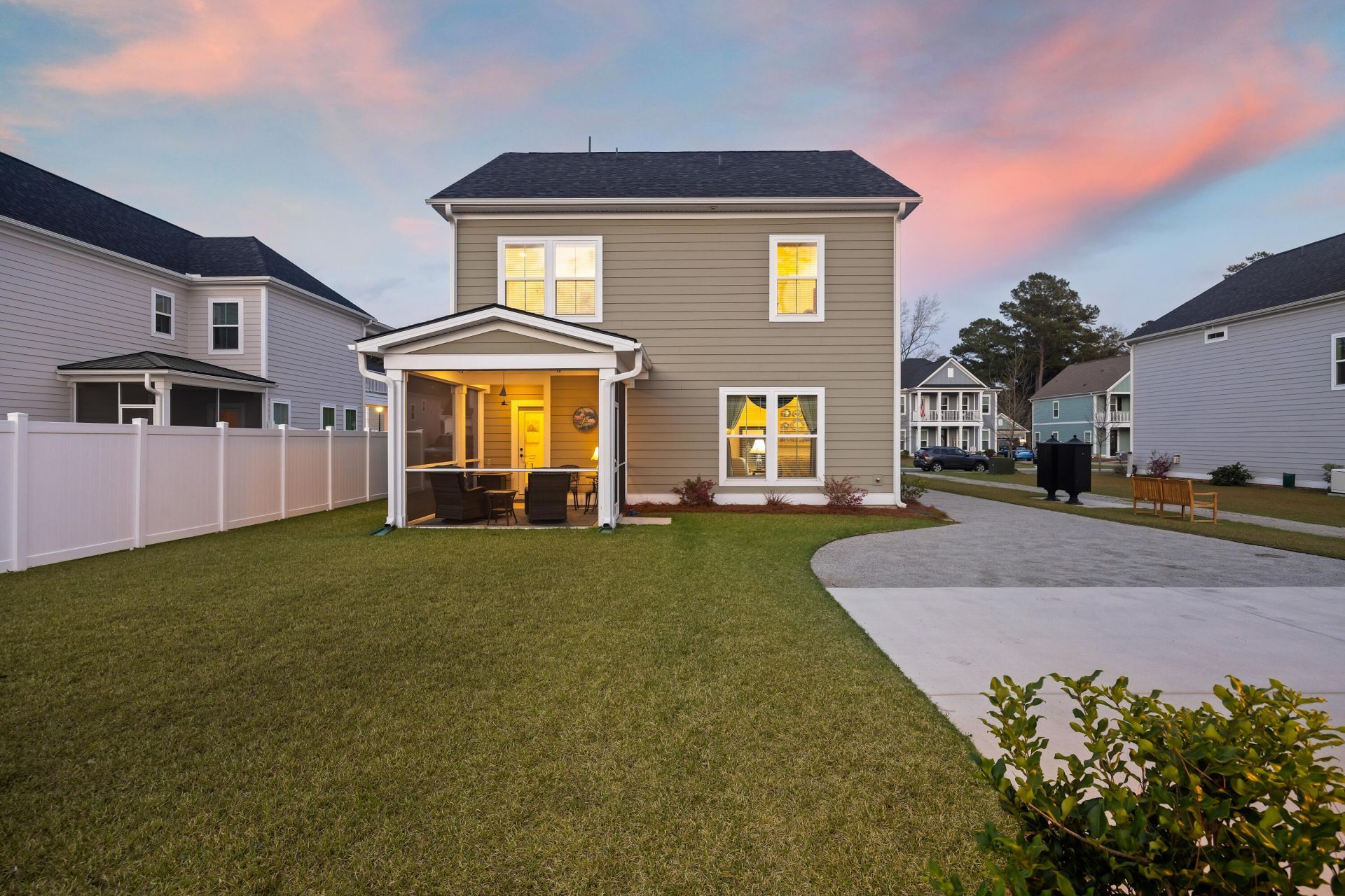 106 Pine Waters Lane Photo 40