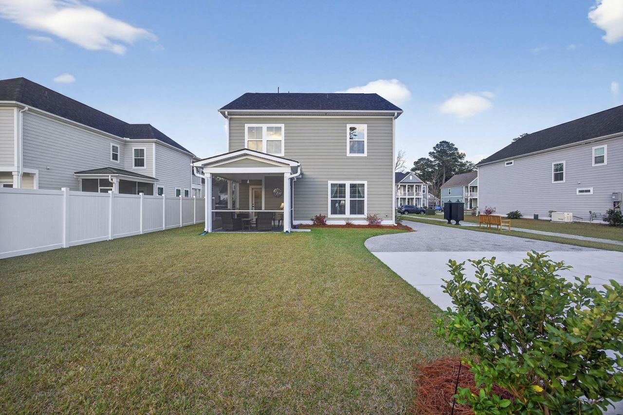 106 Pine Waters Lane Photo 42
