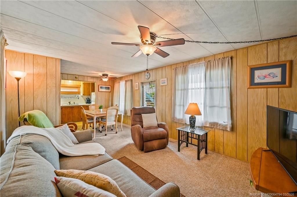 608 Garden View Way Ne, Jensen Beach, FL 34957 Photo