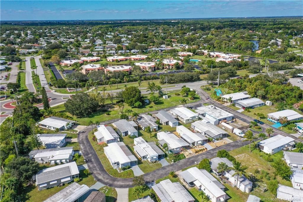 608 Garden View Way Ne, Jensen Beach, FL 34957 Photo