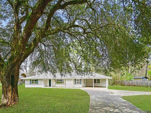 42204 Weber City Rd, Gonzales, LA 70737