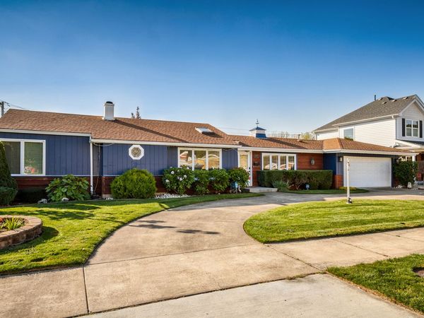 10630 S Keeler Avenue, Oak Lawn, IL 60453