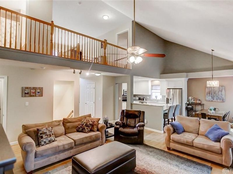 1872 Olde Haley Drive, Centerville, OH 45458 Photo 4