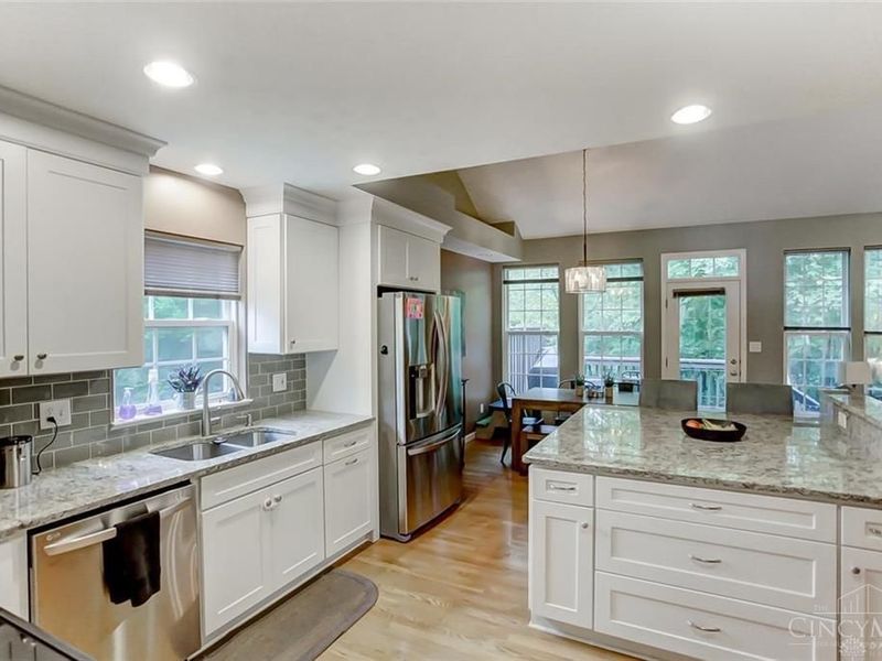 1872 Olde Haley Drive, Washington Township, OH 45458 Photo 7