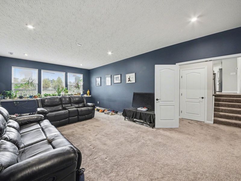 10008 Meadow Glen Drive, Independence, KY 41051 Photo 12