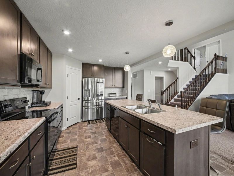 10008 Meadow Glen Drive, Independence, KY 41051 Photo 8