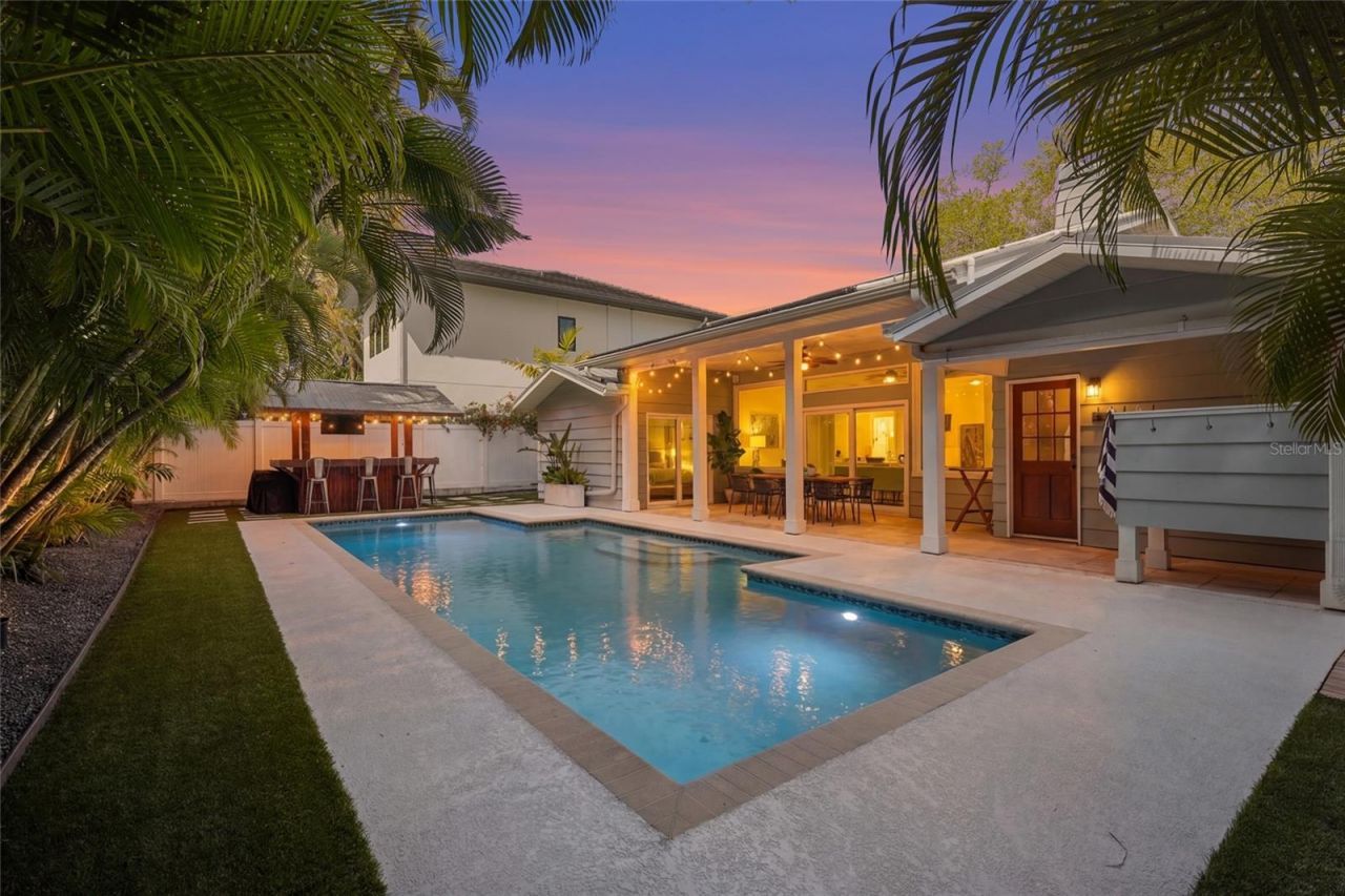 1920 Wisteria Street, Sarasota, FL 34239 Photo