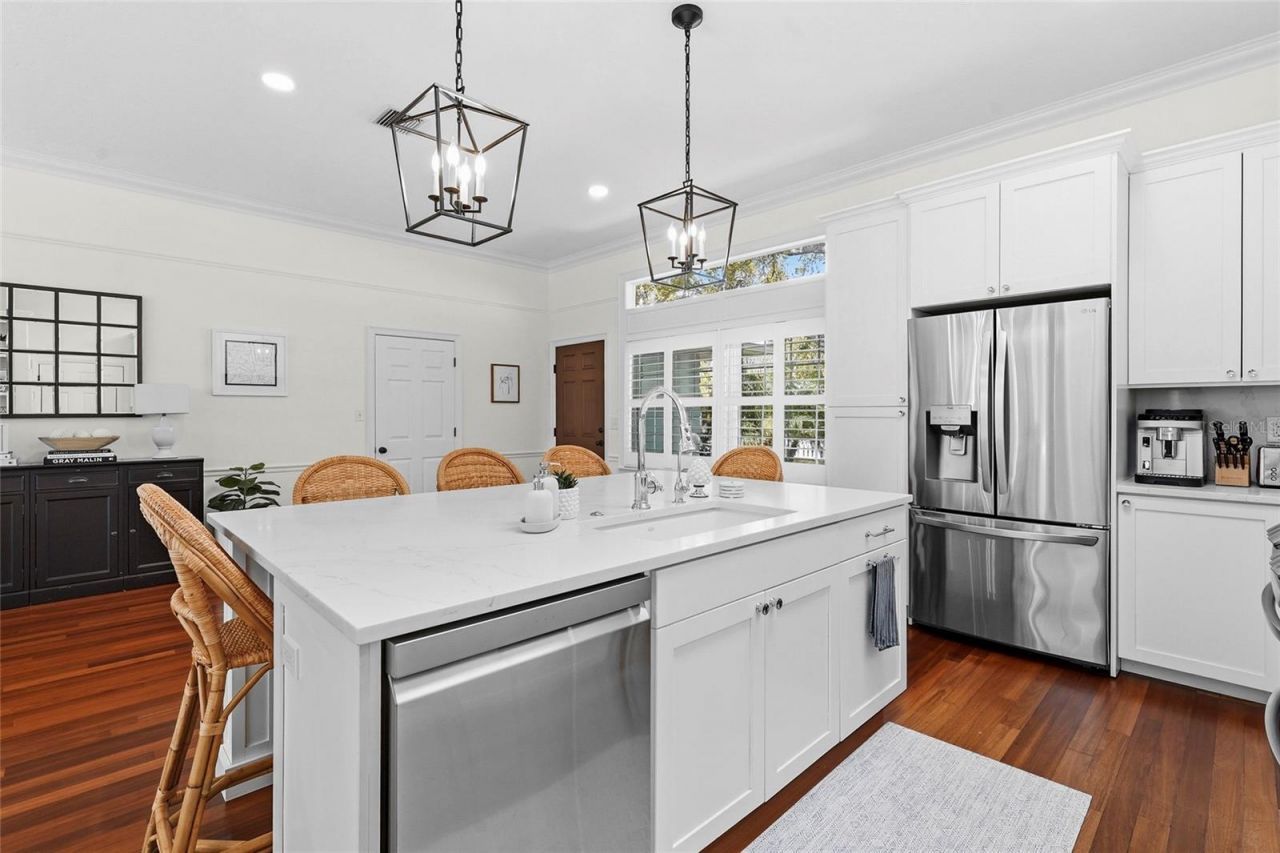 1920 Wisteria Street, Sarasota, FL 34239 Photo