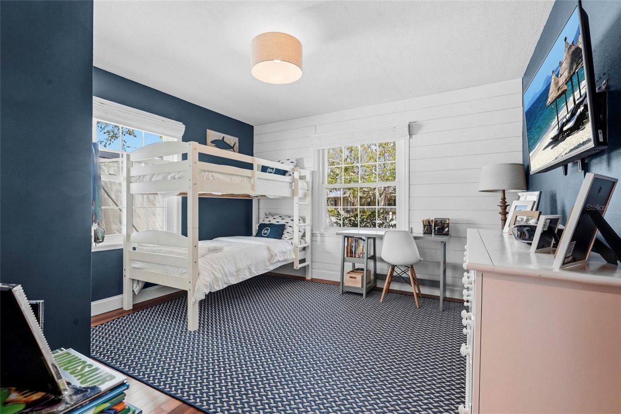 1920 Wisteria Street, Sarasota, FL 34239 Photo